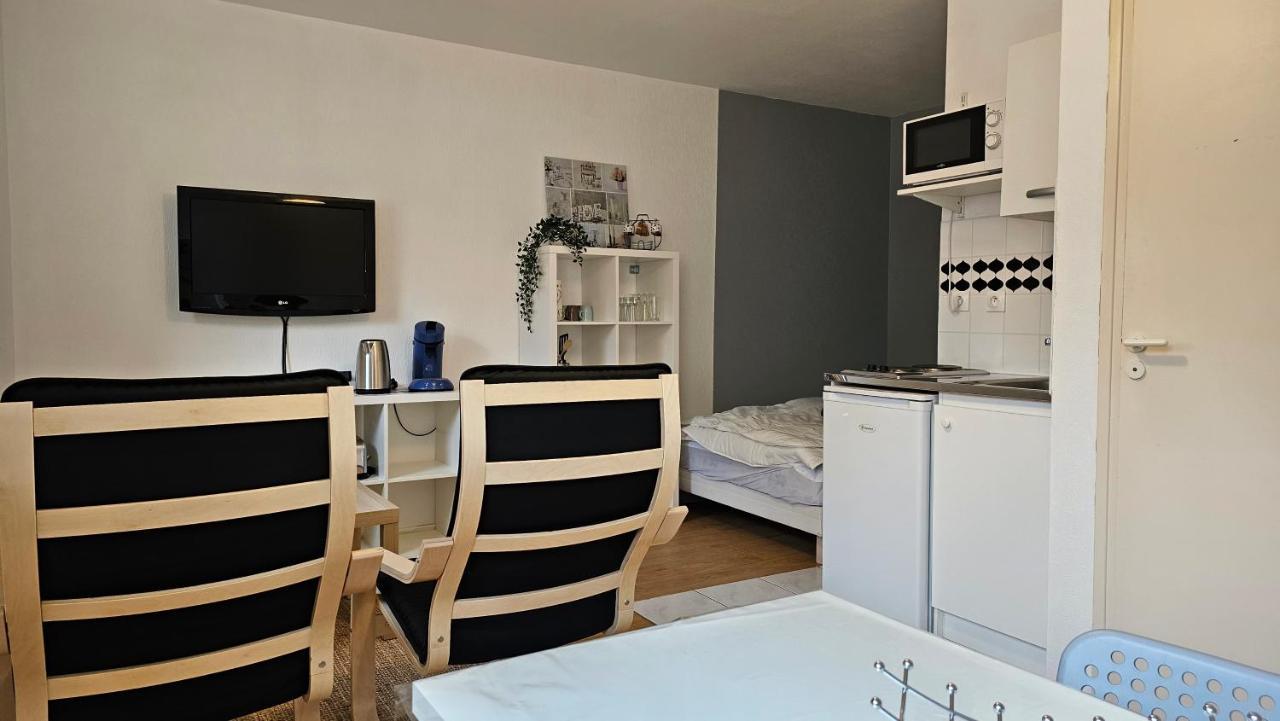 Studio Calme Proche Centre Реймс Екстер'єр фото