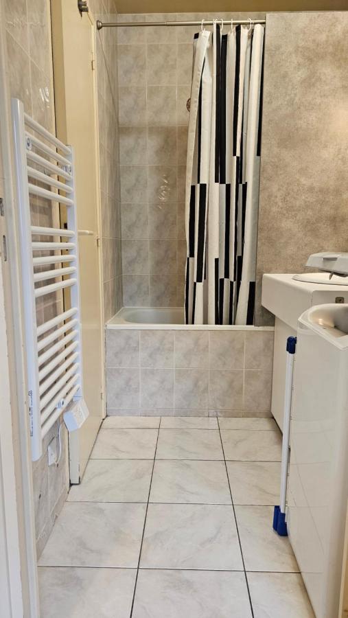 Studio Calme Proche Centre Реймс Екстер'єр фото